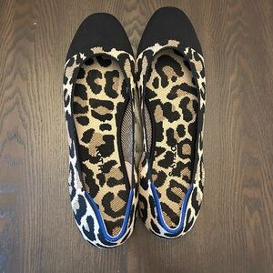 Rothy's Desert Cat Square Cap Toe Flats